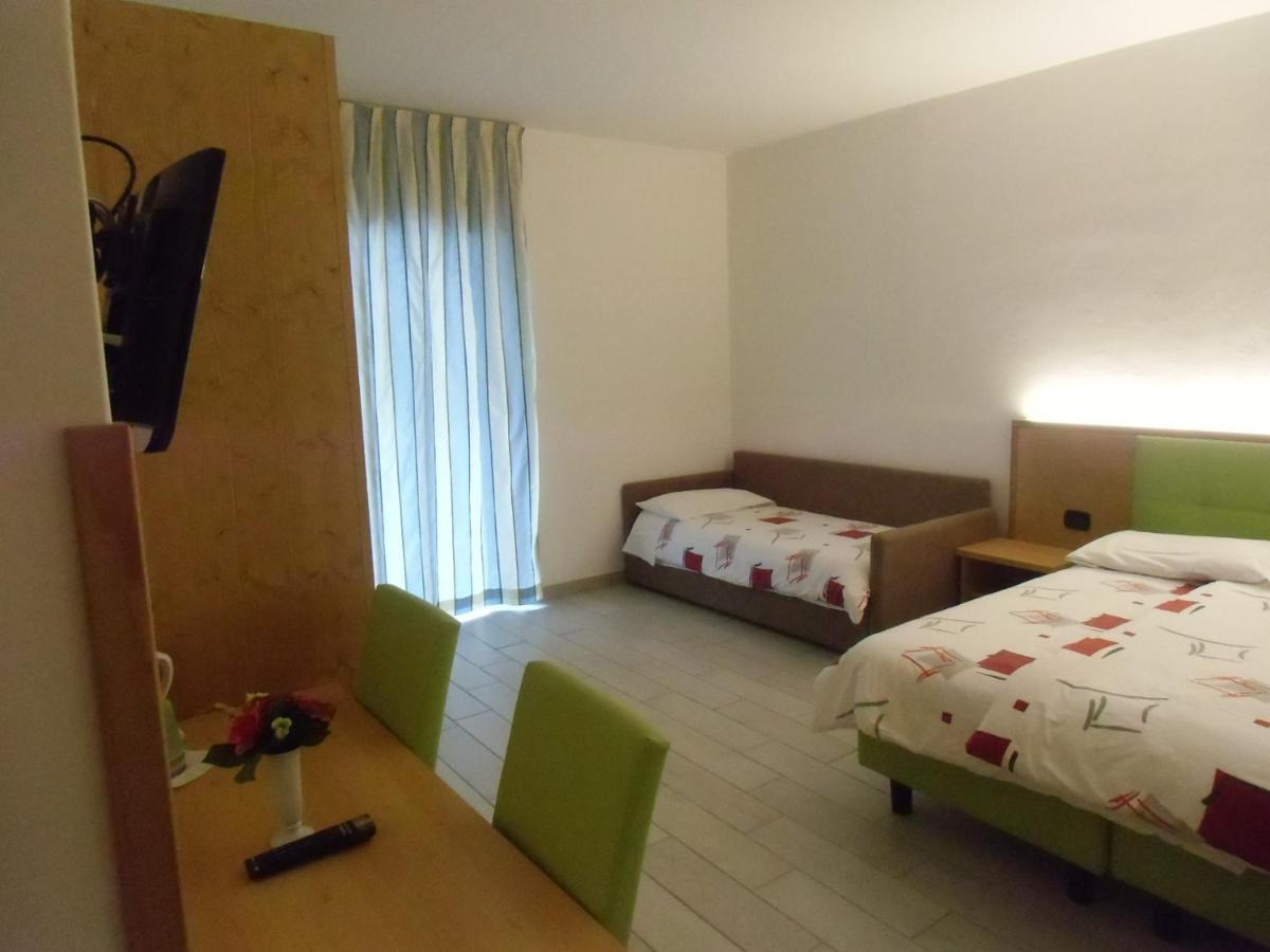 Garni Festil Hotel Campitello di Fassa Exterior foto