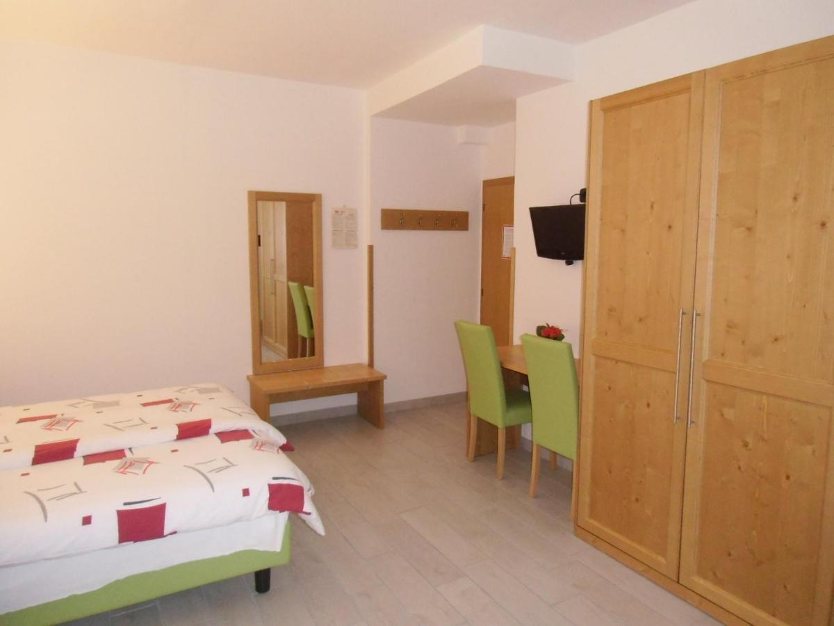 Garni Festil Hotel Campitello di Fassa Exterior foto