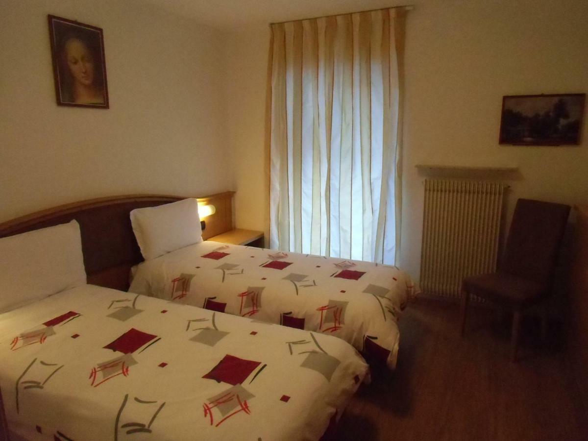 Garni Festil Hotel Campitello di Fassa Exterior foto