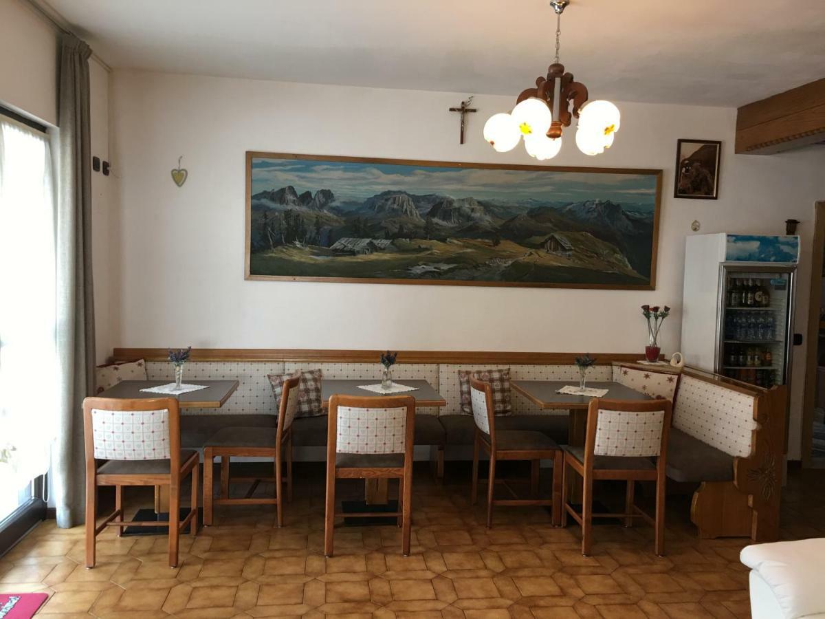Garni Festil Hotel Campitello di Fassa Exterior foto